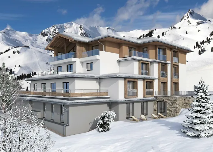 Foxy מלון דירות 4*