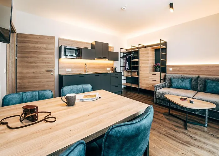 Foxy אוברטאורן